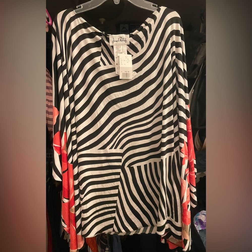 NEW- Joseph Ribkoff Black and White Striped Butterfly Sleeve Blouse